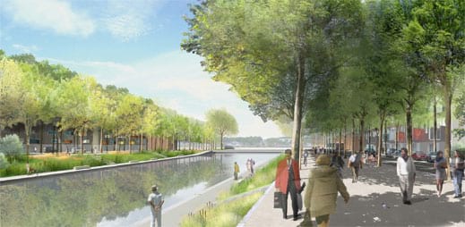 Le canal et le tapis vert