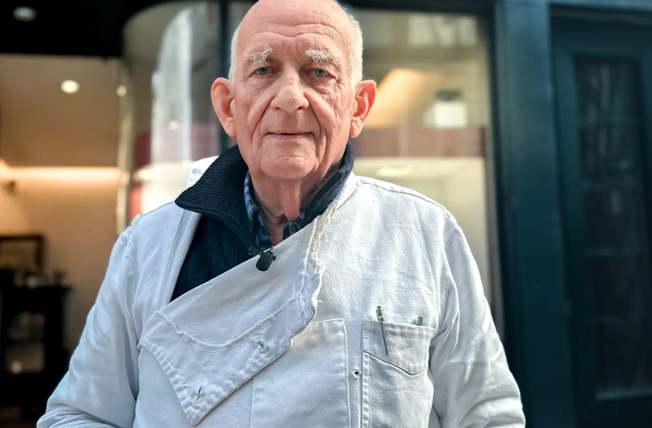 Entre la pierre et l'enclume Entre la pierre et l'enclume
