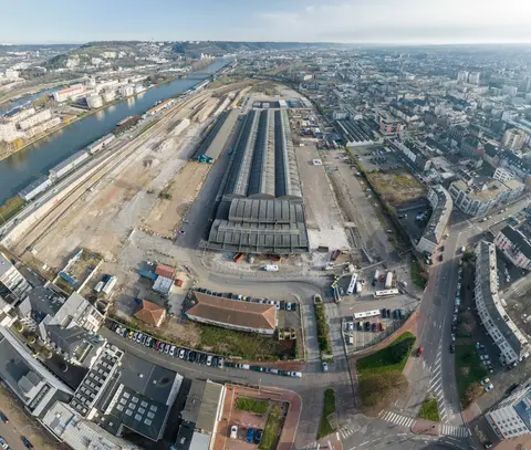 Vue aérienne du site de la future gare