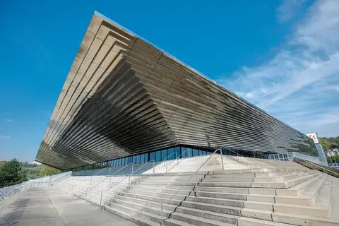 Le Kindarena