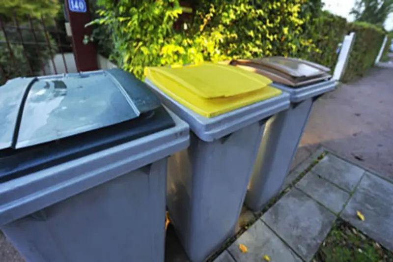 3 bacs de collecte
