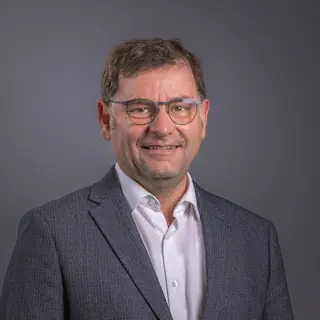 Consultez la fiche de MEYER