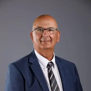 Consultez la fiche de ANQUETIN