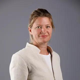 Consultez la fiche de DE CINTRE